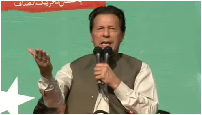 Imran Khan repeats his call of    bring in 2 million people to Islamabad