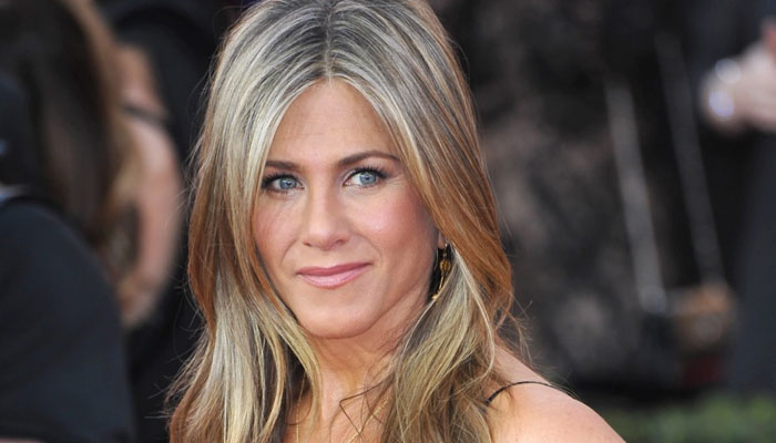 Jennifer Aniston vows to not let Justin Theroux, Brad Pitt use her as dumping ground