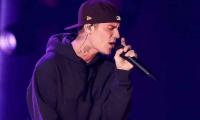 Justin Bieber Leads A Moment Of Silence For Victims Of Buffalo Shooting During NY Concert