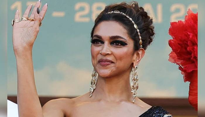 Deepika Padukone looks 'regal' in Sabyaschi black-golden saree at Cannes 2022: Pics
