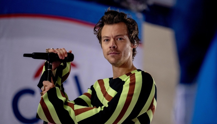 Harry Styles thanks fans for reuniting him with his Gucci ring after losing it at Coachella