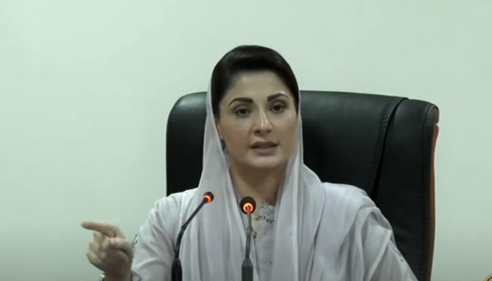 PML-N Vice President Maryam Nawaz addressing the PML-Ns social media team in Lahore, on May 21, 2022. — YouTube/PTV