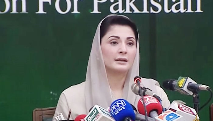 PML-N Vice President Maryam Nawaz is addressing a press conference in Lahore. Photo: Geo News/screengrab