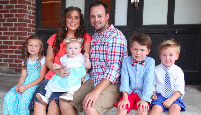 Josh Duggar is reportedly getting the full support of his family as he awaits sentencing for child pornography