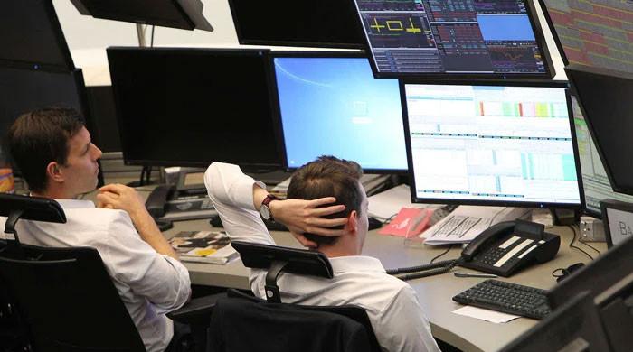 European stock markets struggle to recover