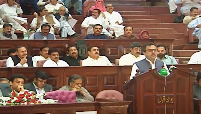 Finance Minister Punjab Sardar Awais Laghari unveils the budget for the fiscal year 2022-23 at the Aiwan-e-Iqbal, on June 15, 2022. — Screengrab via YouTube/PTV