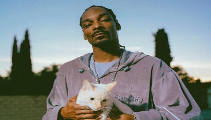 Snoop Dogg's hilarious video elicits reaction from Courteney Cox