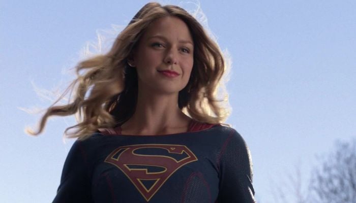 Supergirl actress sides with Amber Heard