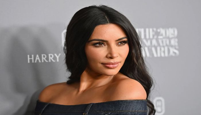 Kim Kardashian menyebut putusan Mahkamah Agung tentang aborsi menakutkan dan menghancurkan hati