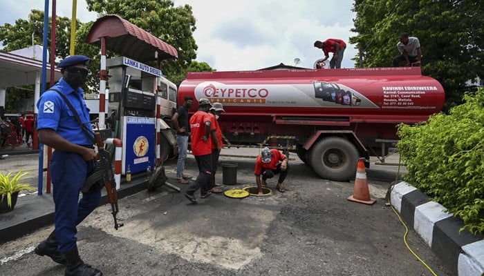 Sri Lanka suspends fuel sales for two weeks: official