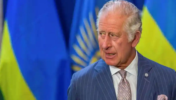Prince Charles branded incompetent for monarchy amid Arab money scandal