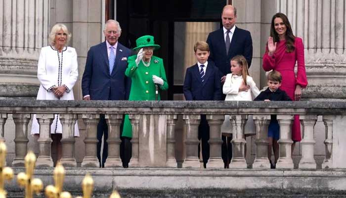 Prince Charles and William ready for more royal duties after Queens new job description