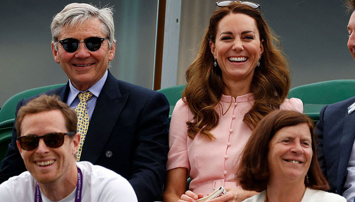 Ayah Kate Middleton, Michael, memiliki kesalahan yang memalukan di Wimbledon
