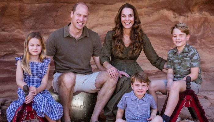 Le prince Louis a été vu se précipiter dans l’hélicoptère avec le prince William, Kate Middleton