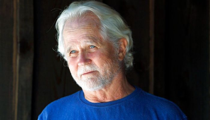 Tony Dow is alive, management team corrects statement about death