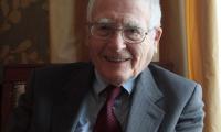 UK scientist James Lovelock, prophet of climate doom, dies aged 103