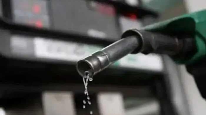 Petrol price to be fixed weekly under IMF conditions: sources