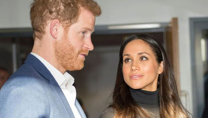 Meghan Markle „oszołomiona” księciem Harrym jest „jego największym fanem”