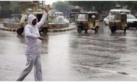 Heavy Rain Lashes Karachi As PMD Forecasts More Rains