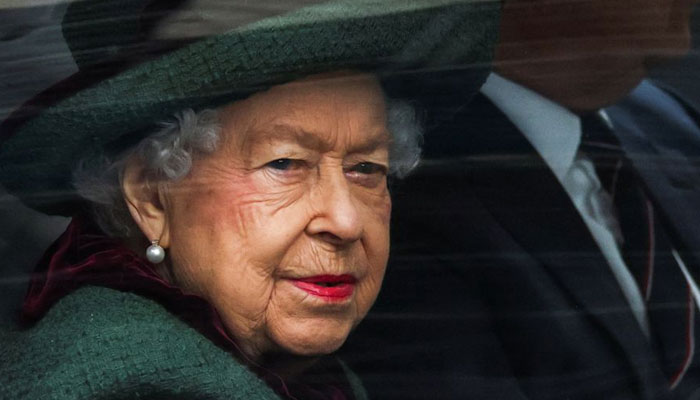Queen Elizabeth needs sun, sand, sangria amid health scare