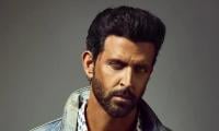 Hrithik Roshan under fire for hailing ‘Laal Singh Chaddha’ amid boycott calls