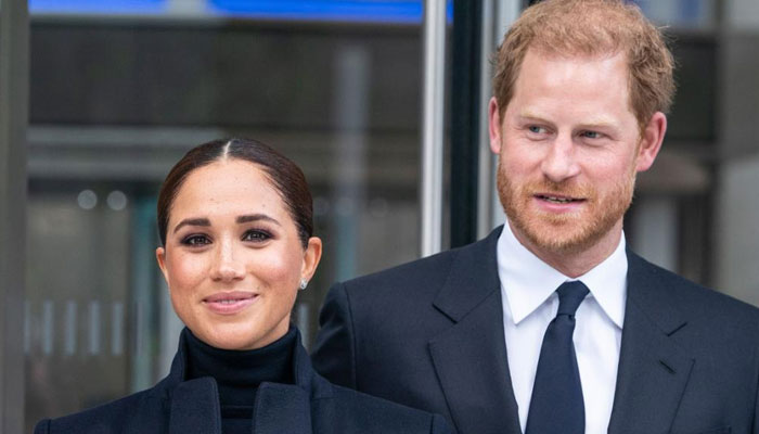 Extremist Meghan Markle should be ashamed of behaving badly with Queen