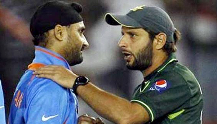 Pakistan vs India: What gifts would Shahid Afridi bring for Harbhajan?