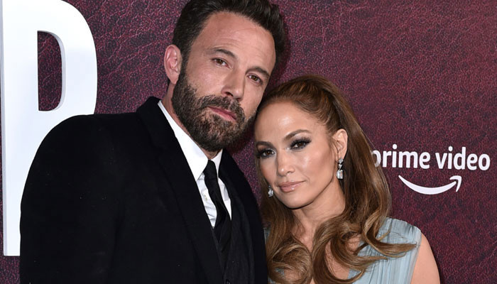 jennifer-lopez-ben-affleck-tackling-issues-as-tough-schedules-making-them-stay-apart