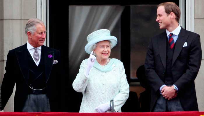 Will Queen hand over the British throne to Prince Charles?