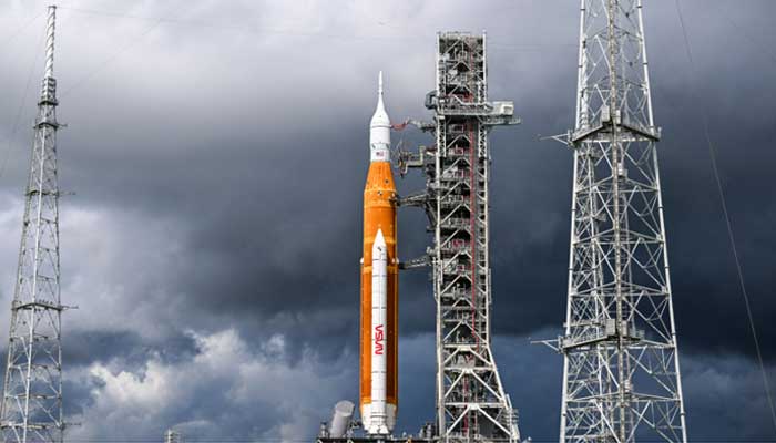 The Artemis I unmanned lunar rocket sits on the launch pad at the Kennedy Space Center on September 2, 2022. Photo: AFP
