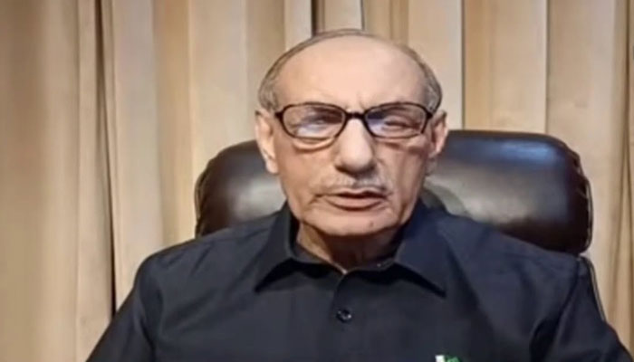 Lt. Gen. (Ret.) Amjad Shoaib. Screengrab from a YouTube video