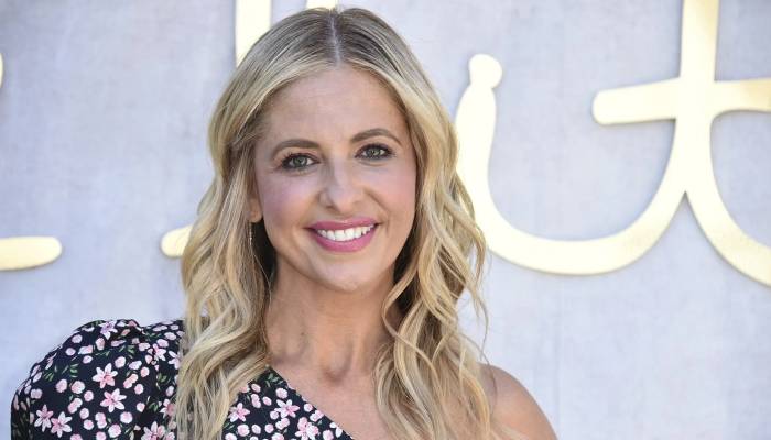 Sarah Michelle Gellar opens up on being a young female actress in show business: ‘really hard’