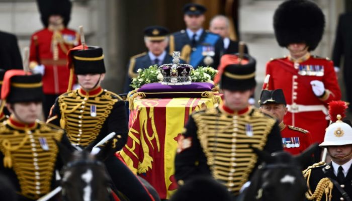 British MPs criticised for skipping the queue to view Queen lying-in-state