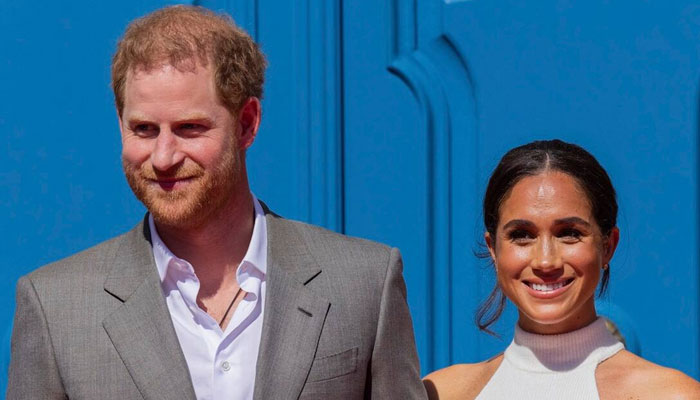 Meghan Markle, Prince Harry waiting to hold kids after royal disrespect