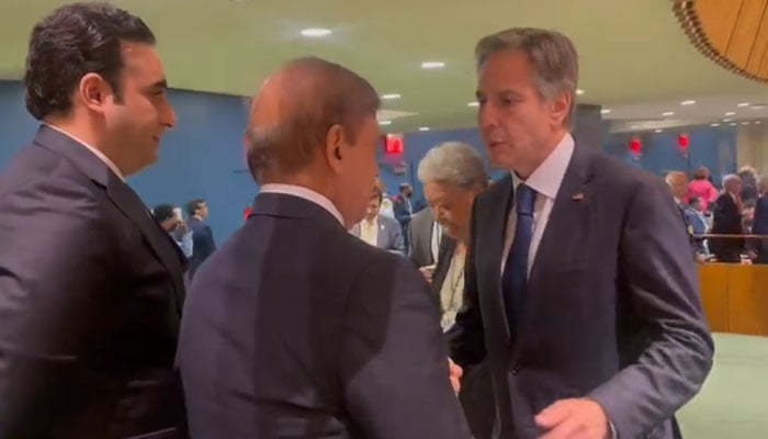 PM Shehbaz meeting US Secretary of State Antony Blinken on the sidelines of the 77th session of the United Nations General Assembly. Screengrab of a Twitter video. Twitter/PakPMO