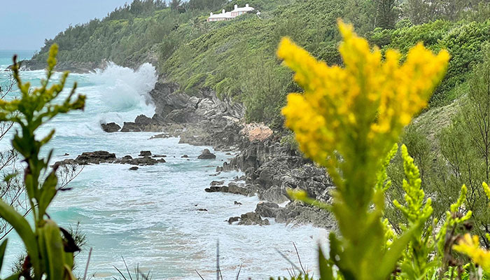 Waves hit te rocks in Church Bay, Bermuda, as Hurricane Fiona churned towards the Atlantic island as a powerful Category 4 storm on September 22, 2022. — AFP