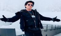 Shah Rukh Khan drops a glimpse of his look for 'Pathaan'