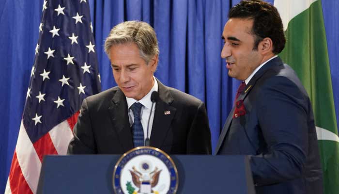 US Secretary of State Antony Blinken (L) and Pakistan’s Foreign Minister Bilawal Bhutto-Zardari trade places to deliver remarks after their meeting at the State Department in Washington, DC. Photo: AFP