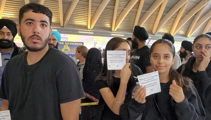 Young members of the Sikh community turn up to vote at the Khalistan Referendum. — Photo by author