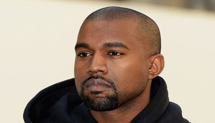Kanye West starts buttering up Kris Jenner