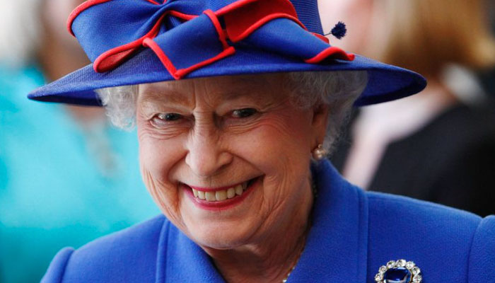 Queen Elizabeth II moved to Balmoral because she realised end is near