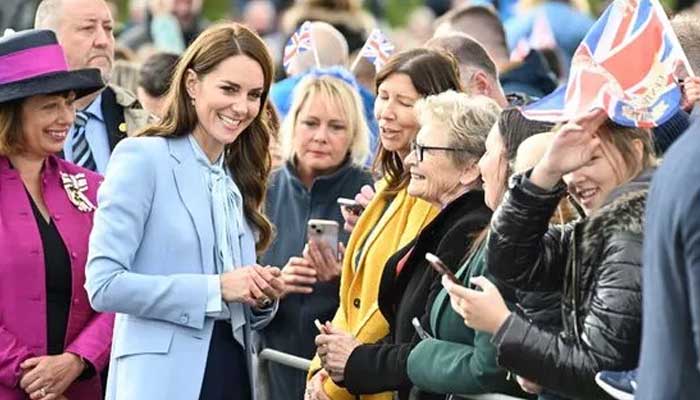 Kate Middleton receives warning from a woman: Ireland belongs to the Irish