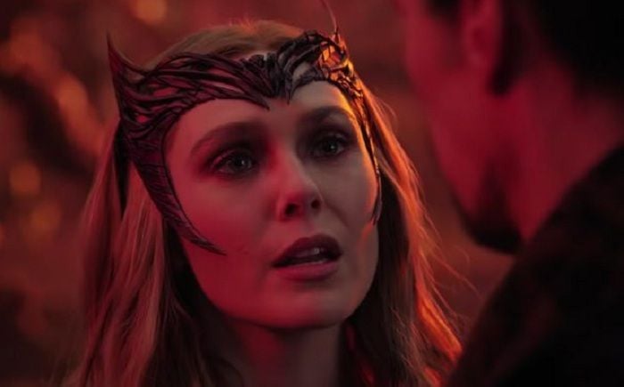 Elizabeth Olsen shocks to see half of universe dead in Avengers: Infinity Wars