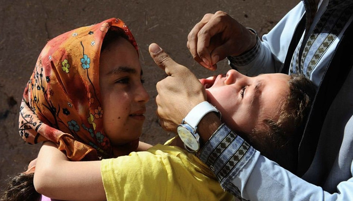 ,6b dijanjikan dalam dorongan global untuk menghapus polio tetapi lebih dibutuhkan