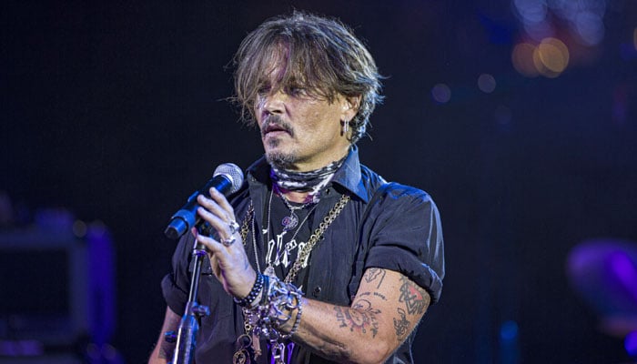 Johnny Depp to tour UK with rock supergroup Hollywood Vampires in 2023