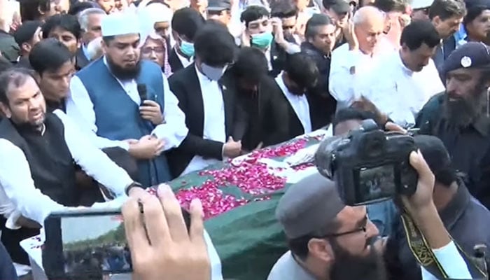 Funeral prayer of slain journalist Arshad Sharif is being offered in Islamabad. — screengrab HumNews/YouTube