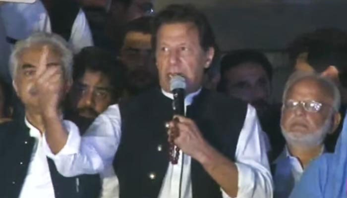 PTI Chairman Imran Khan addresses participants of the long march in Lahore, on October 29, 2022. — YouTube/GeoNews