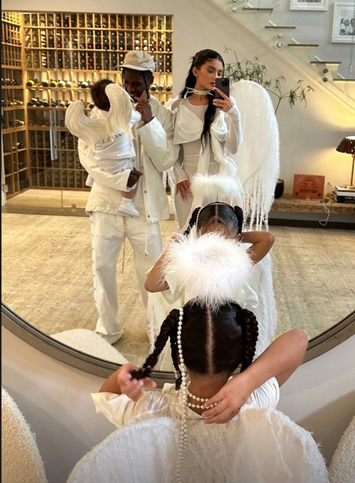 Kylie Jenner, Travis Scott celebrate Halloween in angelic costumes amid cheating rumors