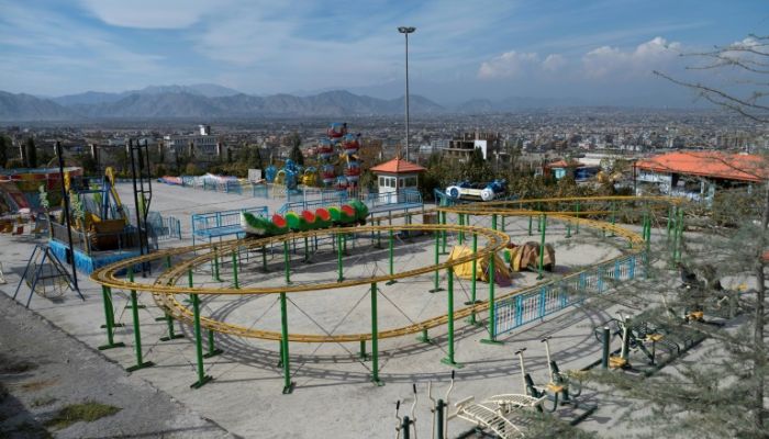 Kabil'in eteklerindeki Habibullah Zazai Parkı.— AFP