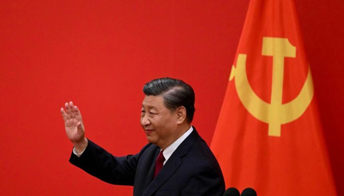 Defiant Xi küresel sahnede yeniden ortaya çıkıyor, ABD rekabetine hazırlanıyor